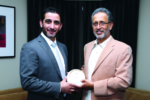 "تصوير سالم خميس"