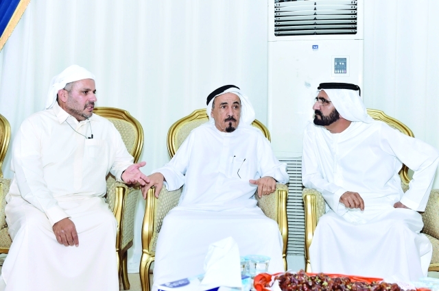 "وسموه معزيا ذوي الفقيدة"