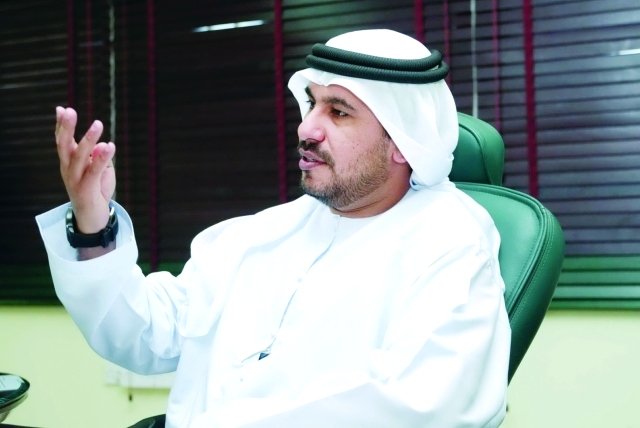 "علي الحوسني"