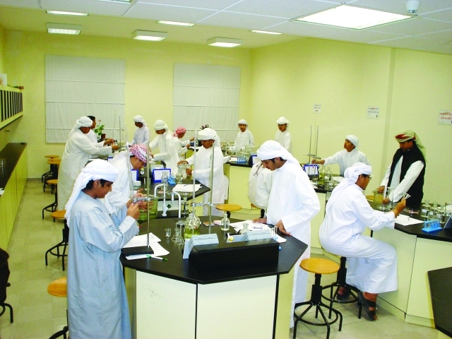 "مدارسنا وجامعاتنا بيئة خصبة للإبداع والابتكار \tأرشيفية"