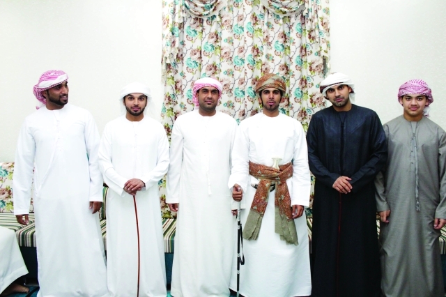 "علي السعدي ومحمد الظاهري والعريس وأحمد الوشاحي وعلي الظاهري وسعود الظاهري"
