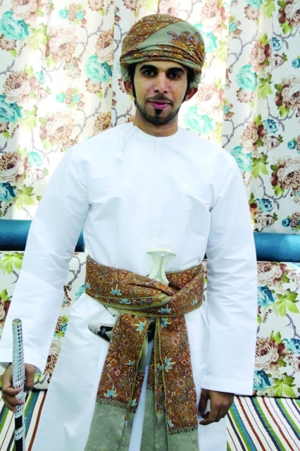 "العريس يعرب العمراني"