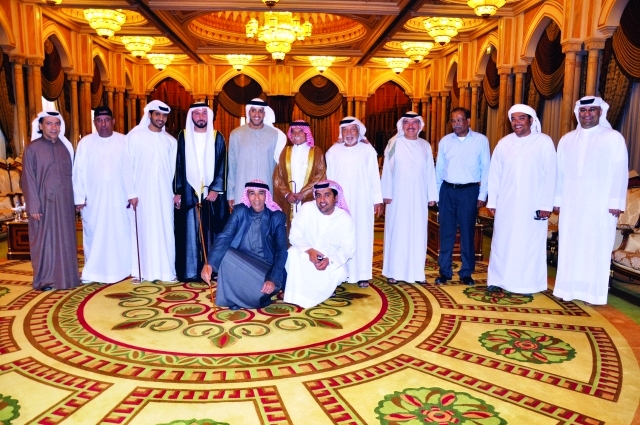 "العريس ووالده وعمه محمد وعبدالرحمن نقي وعدد من المدعوين"