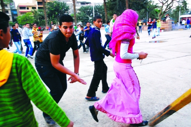 "التحرش (4)"