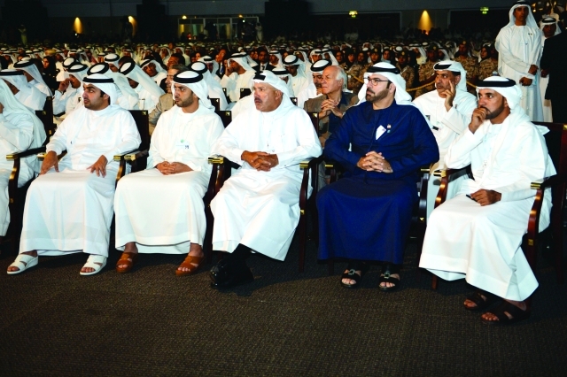 "محمد القرقاوي ومصبح الفتان وسلطان السبوسي"
