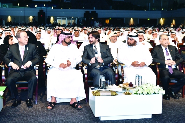"عمار النعيمي ومحمد بن حمد الشرقي وبان كي مون يتابعون الفعاليات"