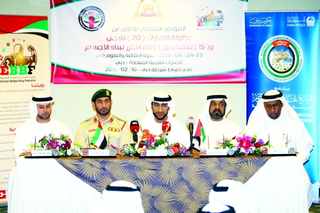 "عبدالله الشرقي يتحدث في المؤتمر الصحافي بحضور أسرة الاتحاد تصوير يونس يونس"