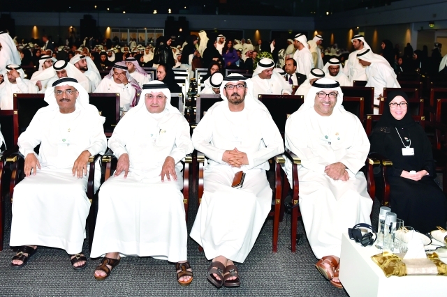 "مريم الرومي وحسين الحمادي وعبدالرحمن العويس وعبدالله بلحيف النعيمي وحميد القطامي"