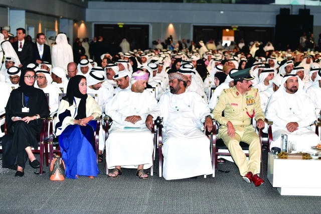 "سيف الشعفار وخميس المزينة ومنى المري ونورة الكعبي"