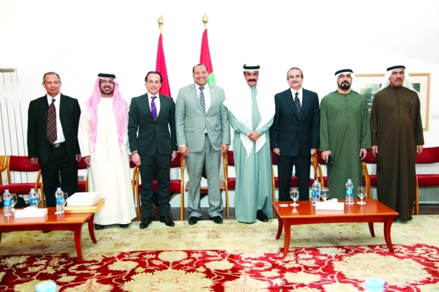"وفد شرطة دبي في مكتبة الاسكندرية"