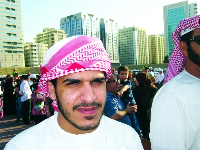 "علوان راشد خلفان"