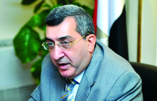 "حسن فهمي"