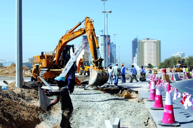 "جهود حثيثة لتطوير البنية التحتية \tــــ\tتصوير: غلام كاركر"