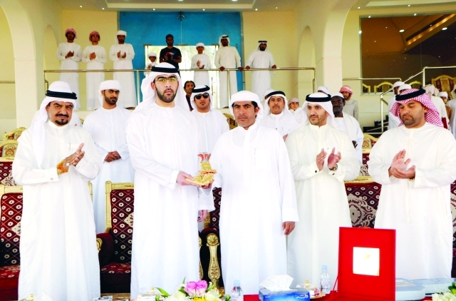 "أحمد بن سعود المعلا  يتوج أحد أصحاب المراكز الأولىوام"