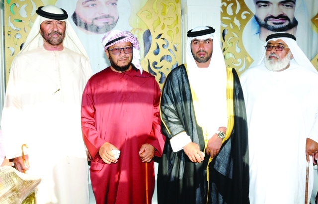 "سلطان بن زايد والعريس وعلي بالرشيد الكتبي"