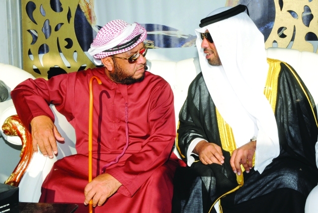"سلطان بن زايد والعريس صقر ناصر المنصوري"