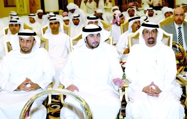 "أحمد بن محمد ومحمد المري وحمد الشيباني"