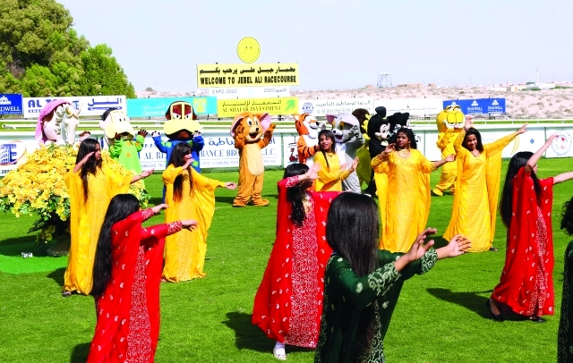 "فقرات متعددة يستمتع بها الجمهور اليوم\t - البيان"
