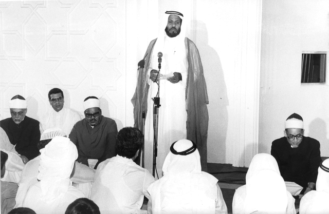 "وخطيباً للجمعة"