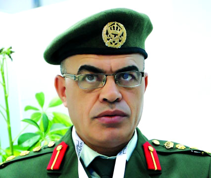 "خالد أبوحماد"