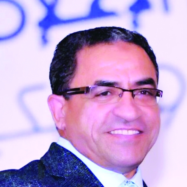"عطا حسن"