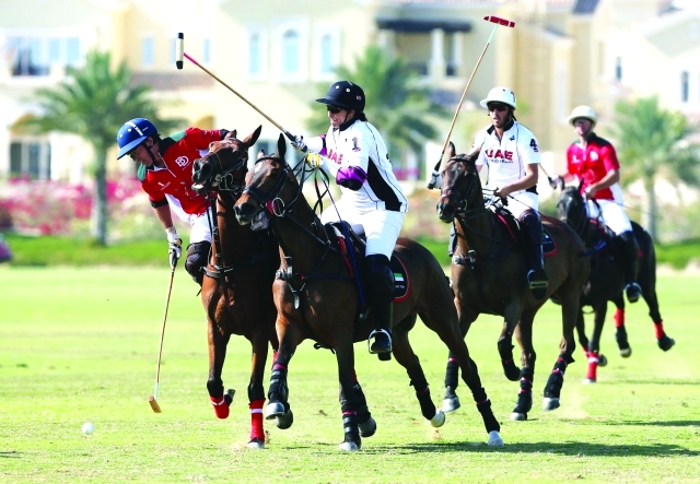 "ميثاء بنت محمد جاهزة للقاء بن دري   تصوير - زافير"