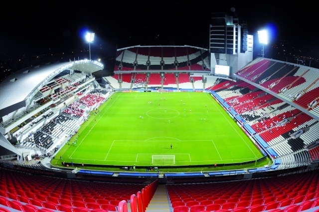 "ملاعب الدولة جاهزة للاستضافة \t - البيان"