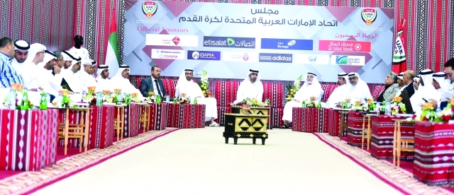 "نقاشات مثمرة في المجلس الكروي تصوير- هشام تكنوين"