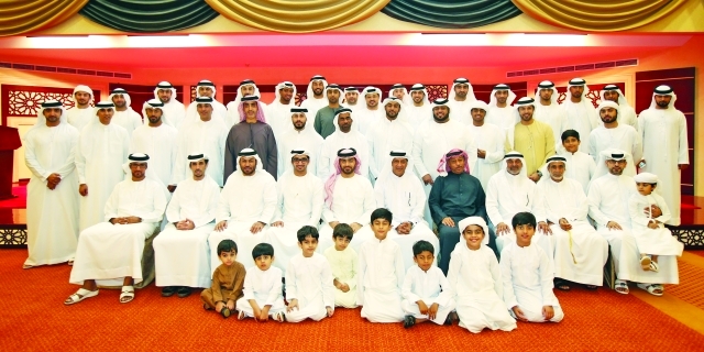 "المشاركون في الحفل"