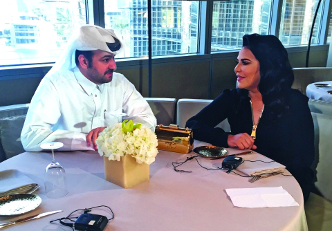 "أحلام مع زوجها مبارك الهاجري في جلسة استماعية للإعلاميين\t-البيان"
