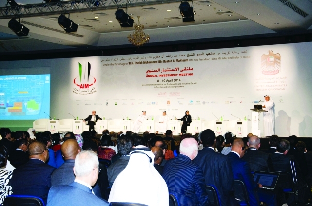 "من فعاليات الدورة السابقة للملتقى في 2014 أرشيفية"
