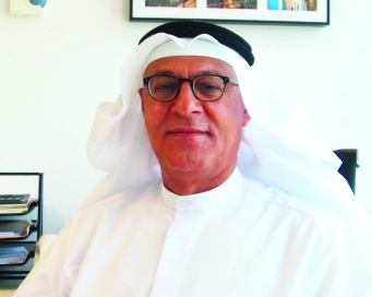 "علي النجار"