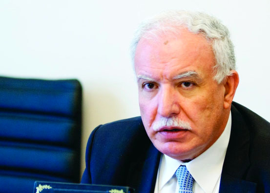 "المالكي يحمل نسخة من اتفاق روما الخاص بالمحكمة\tأ.ب"