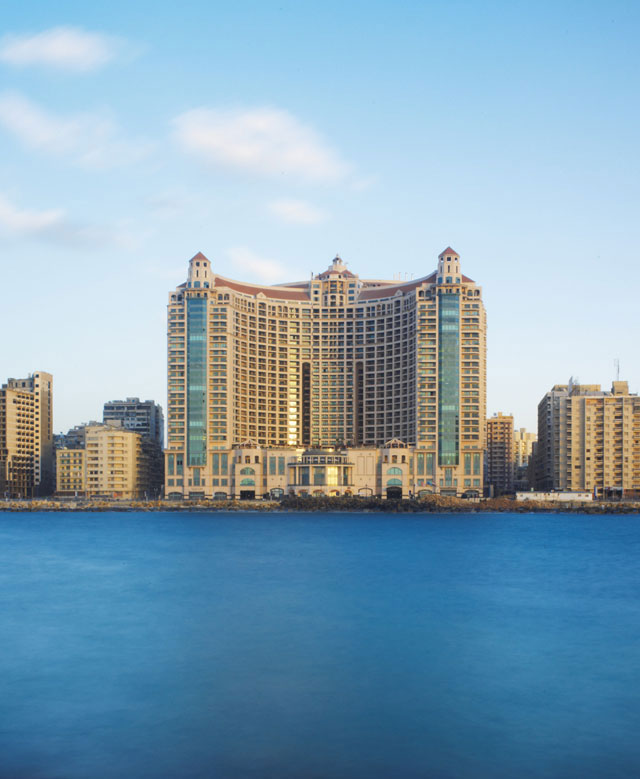 «فورسيزونز الإسكندرية ».. فندق الذكريات الجميلة