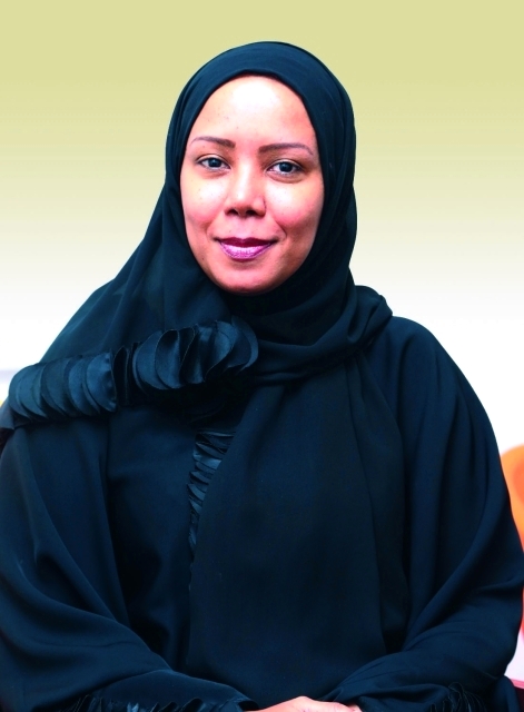 "آمنة خلفان"
