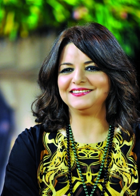 "عزة لبيب"