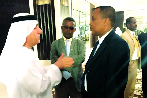 "عبدالملك مع مفوض لجنة الرياضة بإثيوبيا\t - البيان"