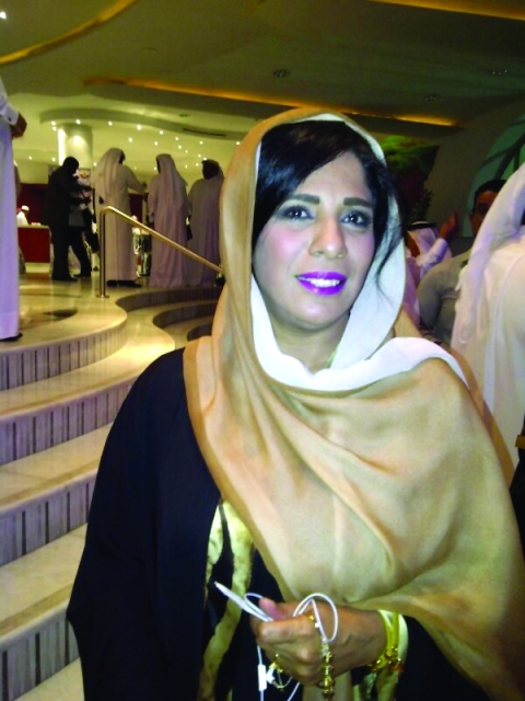 "عائشة عبدالرحمن"