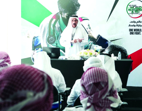 "بلكونة"