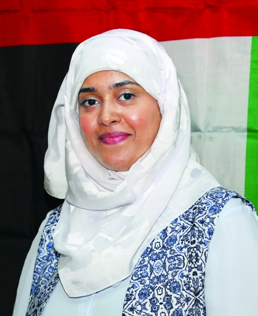"عائشة صديقة"