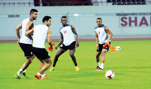 "من تدريبات الشارقة استعداداً لمواجهة اليوم -البيان"