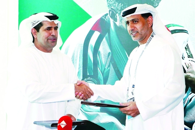 "عبد المنعم الهاشمي والهاملي خلال البطولة"