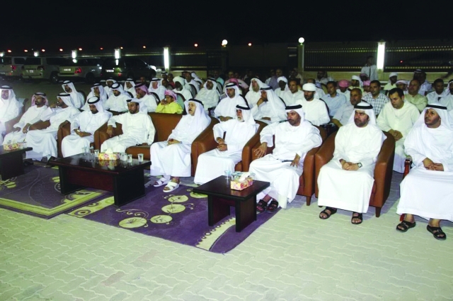 "جانب من اجتماعات أولياء الأمور\t \t  ارشيفية"