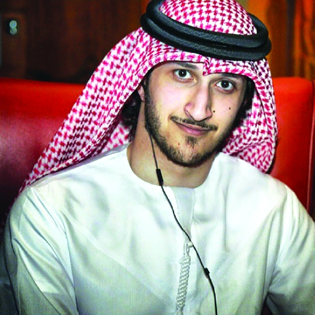 "خالد الملا"
