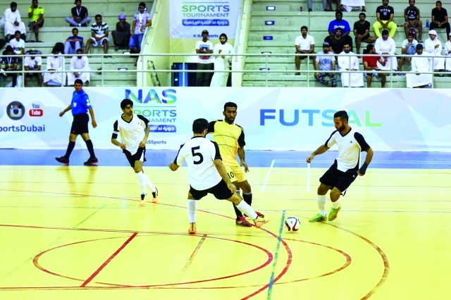 "■ منافسات قوية في مستهل التصفيات | البيان"