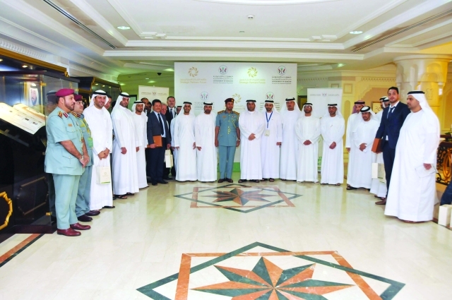 " عدد من كبار المشاركين في فعاليات الملتقى | البيان"