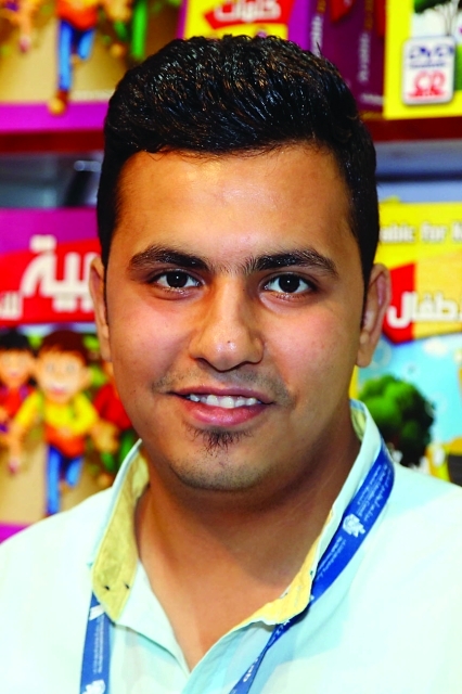 "■ أحمد نفادي"