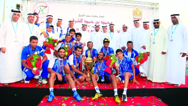 "■ تتويج النصر بكأس رئيس الدولة للدراجات | البيان"