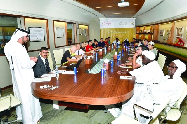 " خلال ورشة تقييم الدورة المدرسية | البيان"