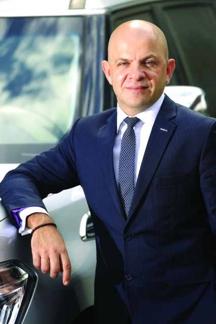 "■ سمير شرفان"